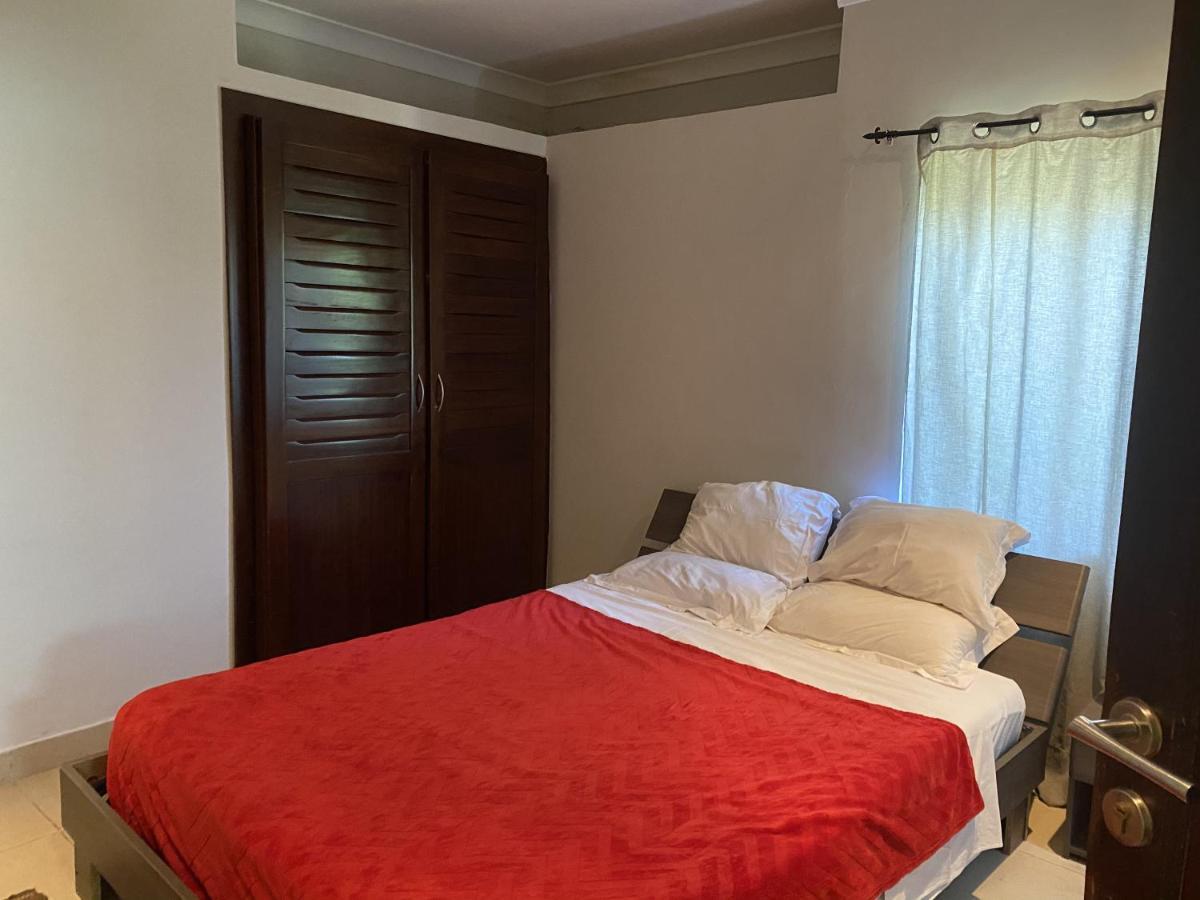 B Bakerstreet - Beautiful Two Bedroom Apartment Accra Extérieur photo